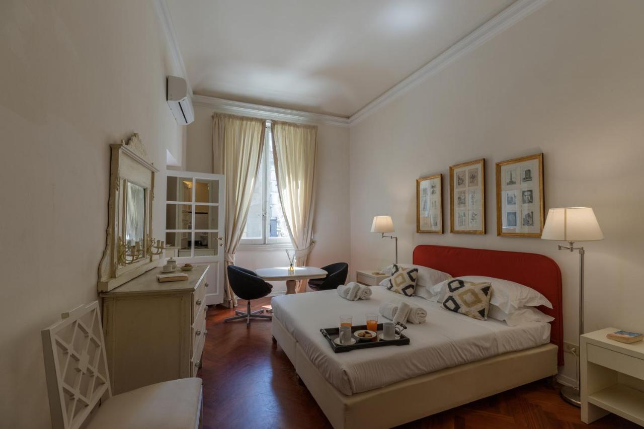 Big Apartment A Stone'S Throw From The Duomo ฟลอเรนซ์ ภายนอก รูปภาพ